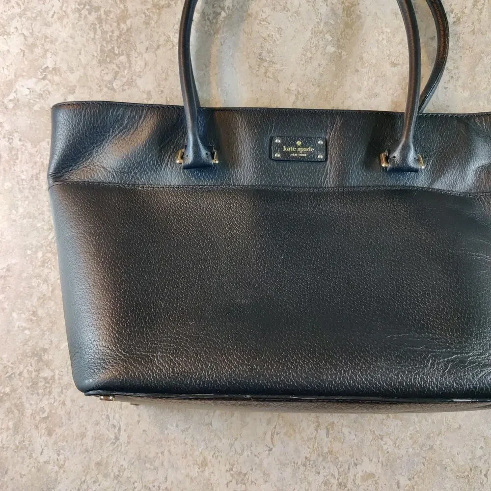 Kate Spade New York Black Leather Purse Shoulderbag RN#0102760 * Minor Flaws *